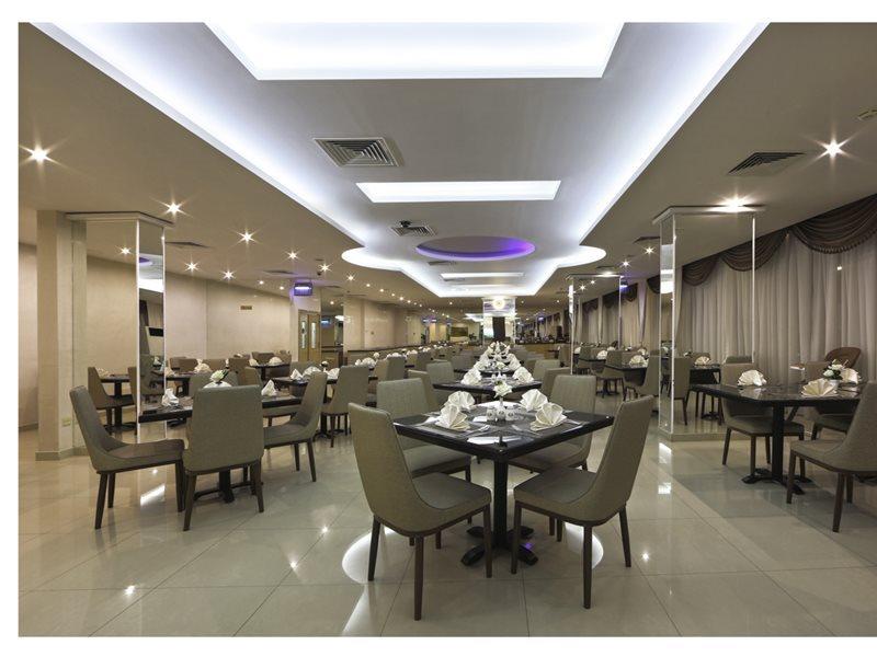 Nova Park Hotel Sharjah Buitenkant foto