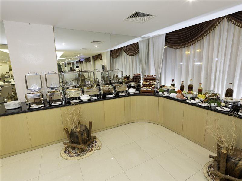 Nova Park Hotel Sharjah Buitenkant foto