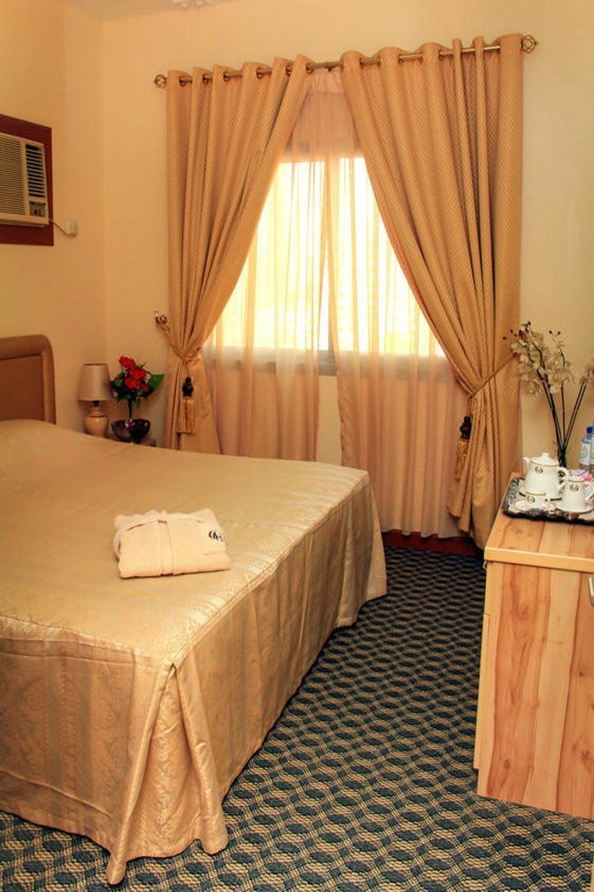 Nova Park Hotel Sharjah Buitenkant foto